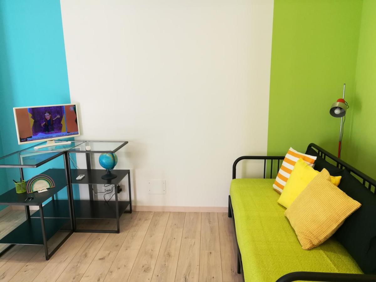 2 Lofts Guest House Торино Екстериор снимка